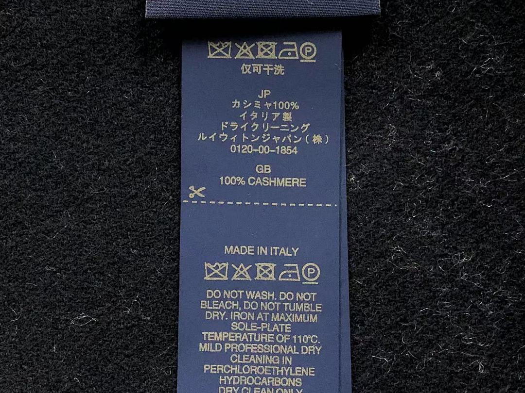 Louis Vuitton 88 L⭐ SCARF 511180476 (Long 184CM* Wide 34CM*) - Image 16