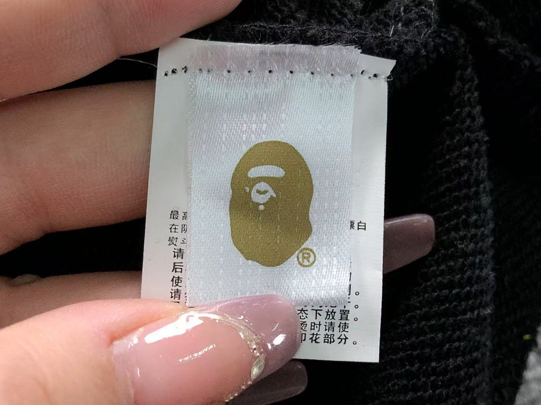 Bape 125 BAPE HOODIE 4111281817 (Im 170Cm 55Kg I Wear Size S In The Phot) - Image 25