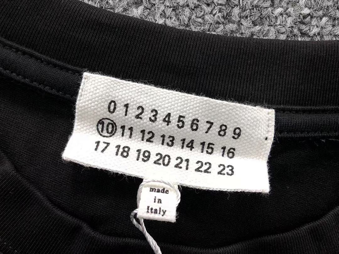 On Running 78 MAISON MARGIELA T-SHIRT 4107052186 (Im 170Cm 60Kg I Wear Size 46 In The Phot) - Image 23