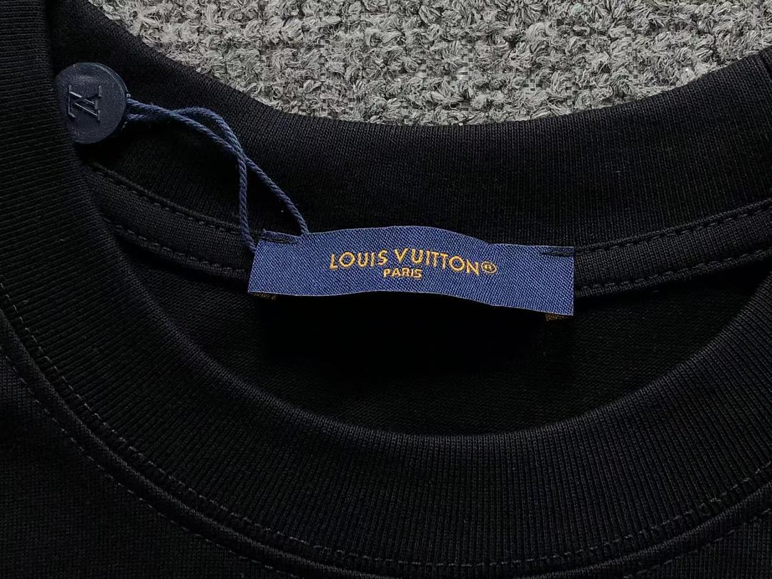 Louis Vuitton 145 L⭐ T-SHIRT 22051211001 (Im 170Cm 60Kg I Wear Size S In The Phot) - Image 21