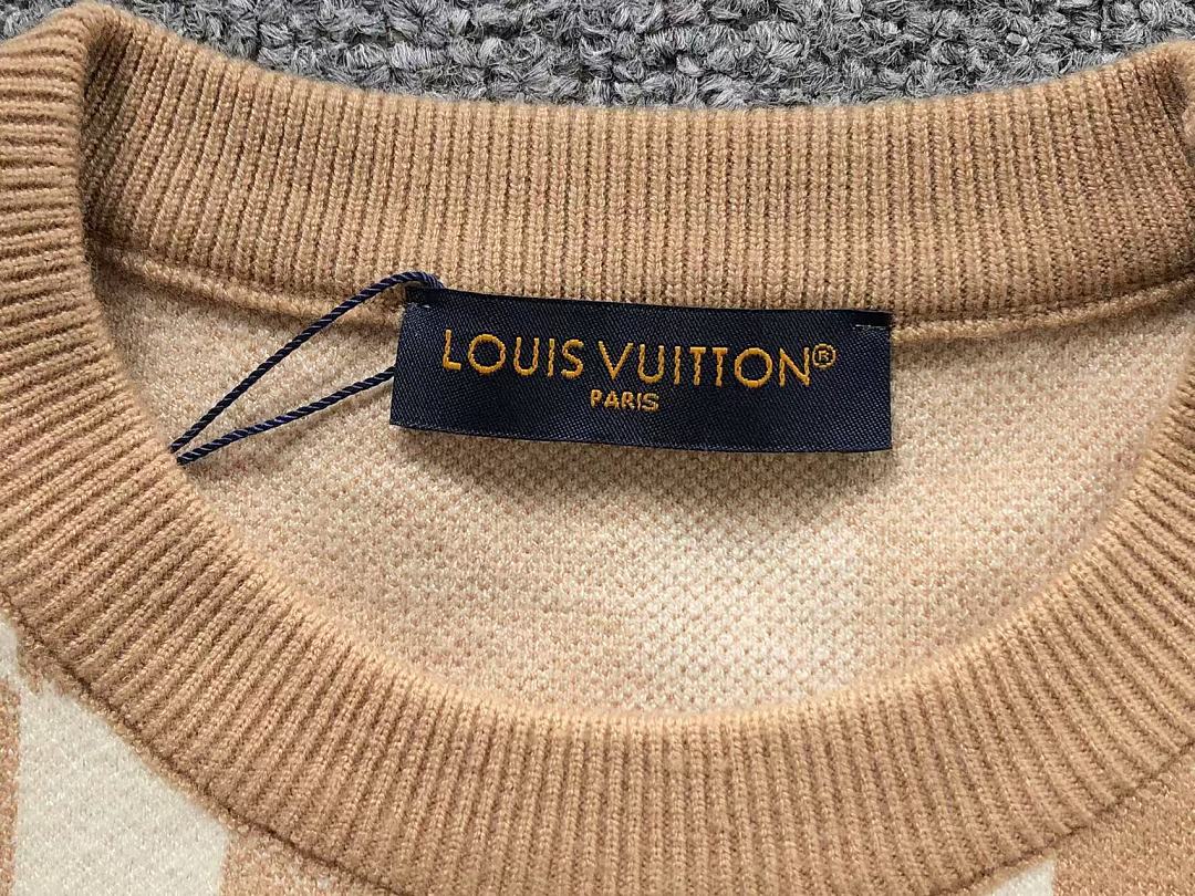 Louis Vuitton 208 L⭐ SWEATER 3208160521 (Im 170Cm 60Kg I Wear Size L In The Phot) - Image 11