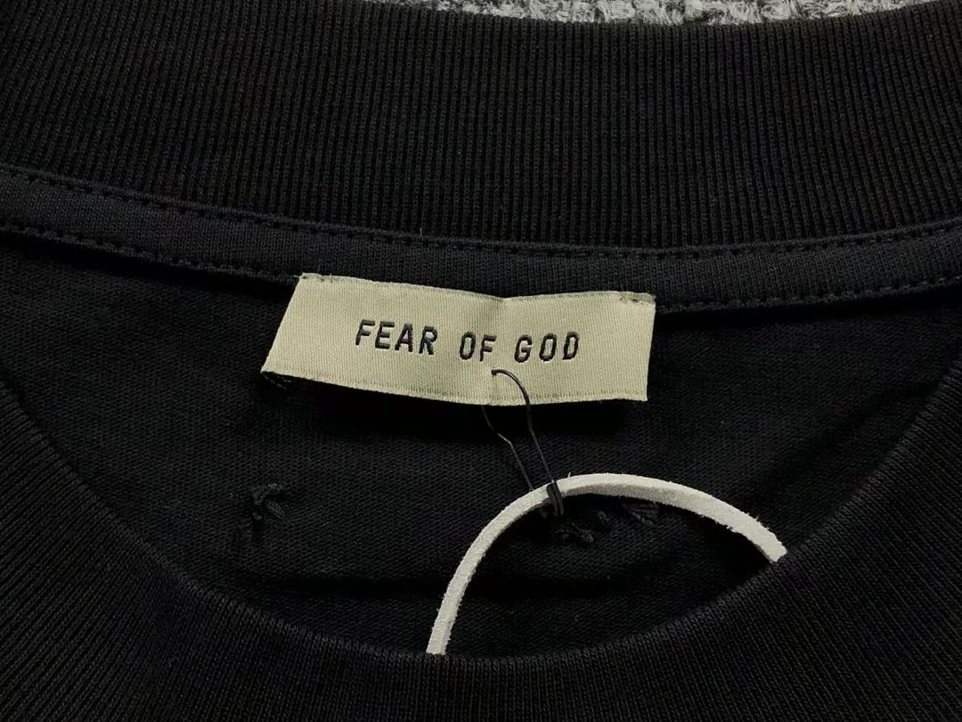 Fear of God 98 FOG T-SHIRT 412132117 (Im 170Cm 57Kg I Wear Size M In The Phot) - Image 25