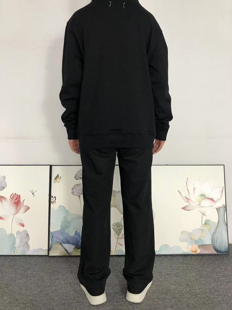 On Running 125 MAISON MARGIELA HOODIE 58262286 (Im 170Cm 60Kg I Wear Size 46 In The Phot) - Image 4