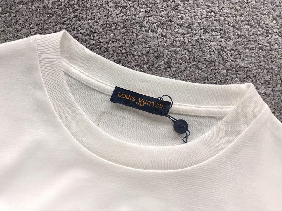Louis Vuitton 108 L⭐ T-SHIRT 41061313126 (Im 170Cm 60Kg I Wear Size XS In The Phot) - Image 20