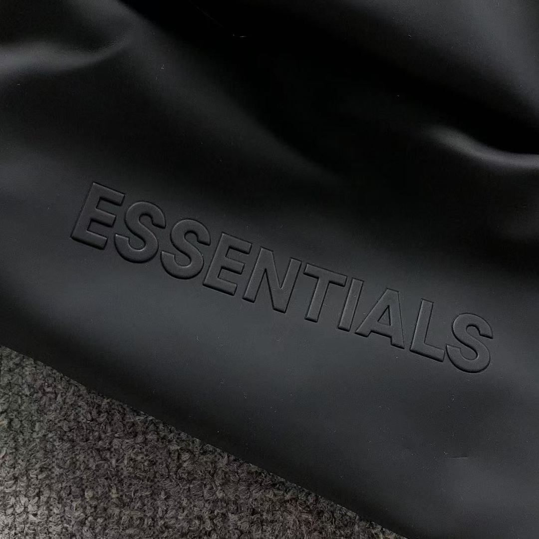 Fear of God 129 FOG BAG 4206251077 (Long 22CM* Wide 6CM* High 16CM) - Image 7