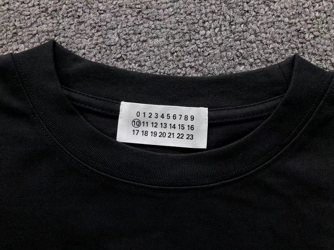 On Running 105 MAISON MARGIELA LONG SLEEVED 52073016136 (Im 170Cm 60Kg I Wear Size M In The Phot) - Image 18