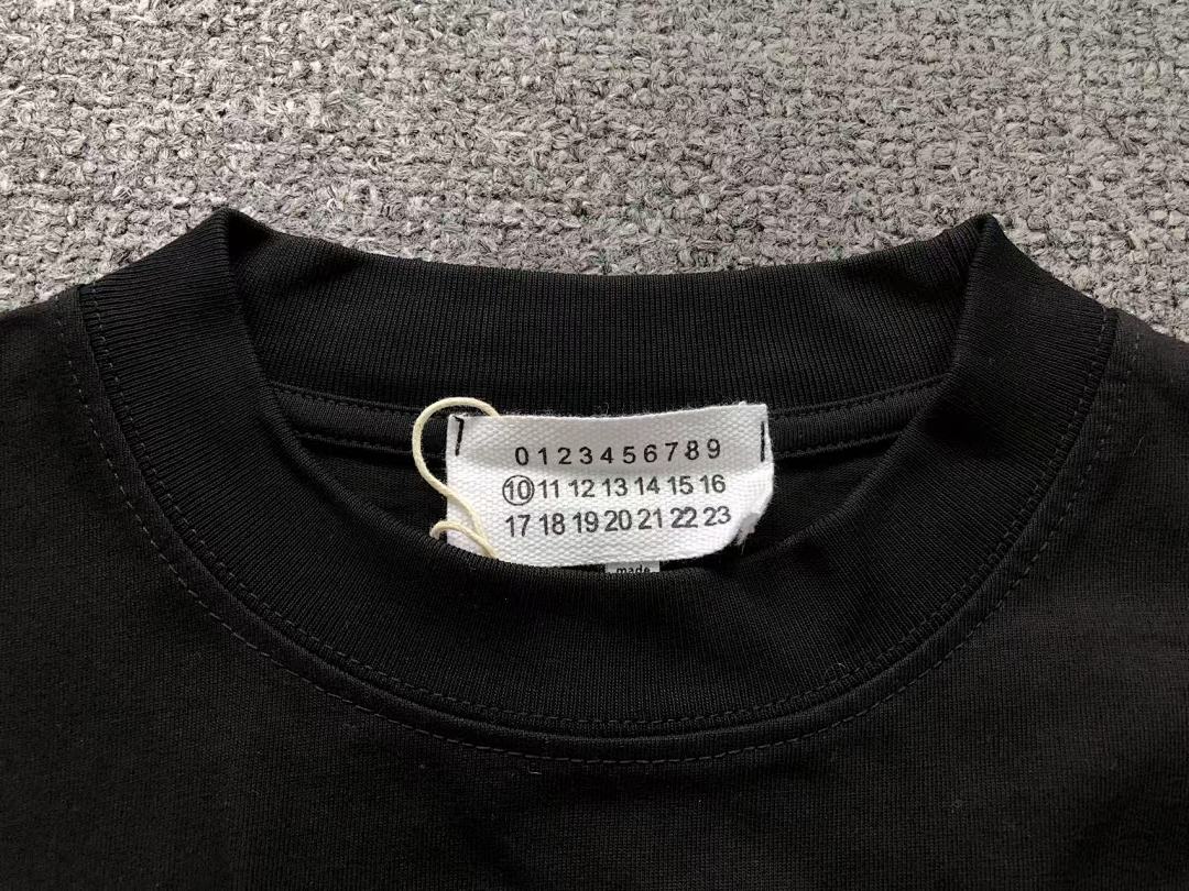 On Running 88 MAISON MARGIELA T-SHIRT - Image 17