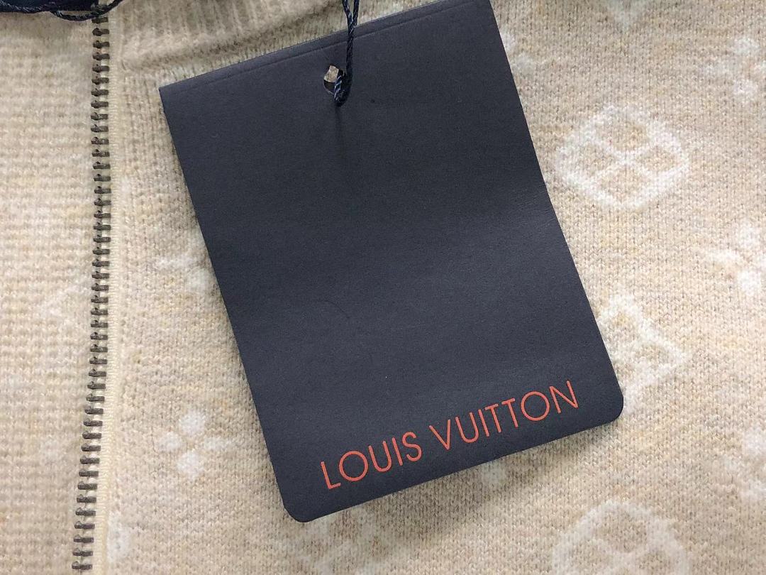 Louis Vuitton 358 L⭐ SWEATER 3208150621 (Im 170Cm 60Kg I Wear Size M In The Phot) - Image 16