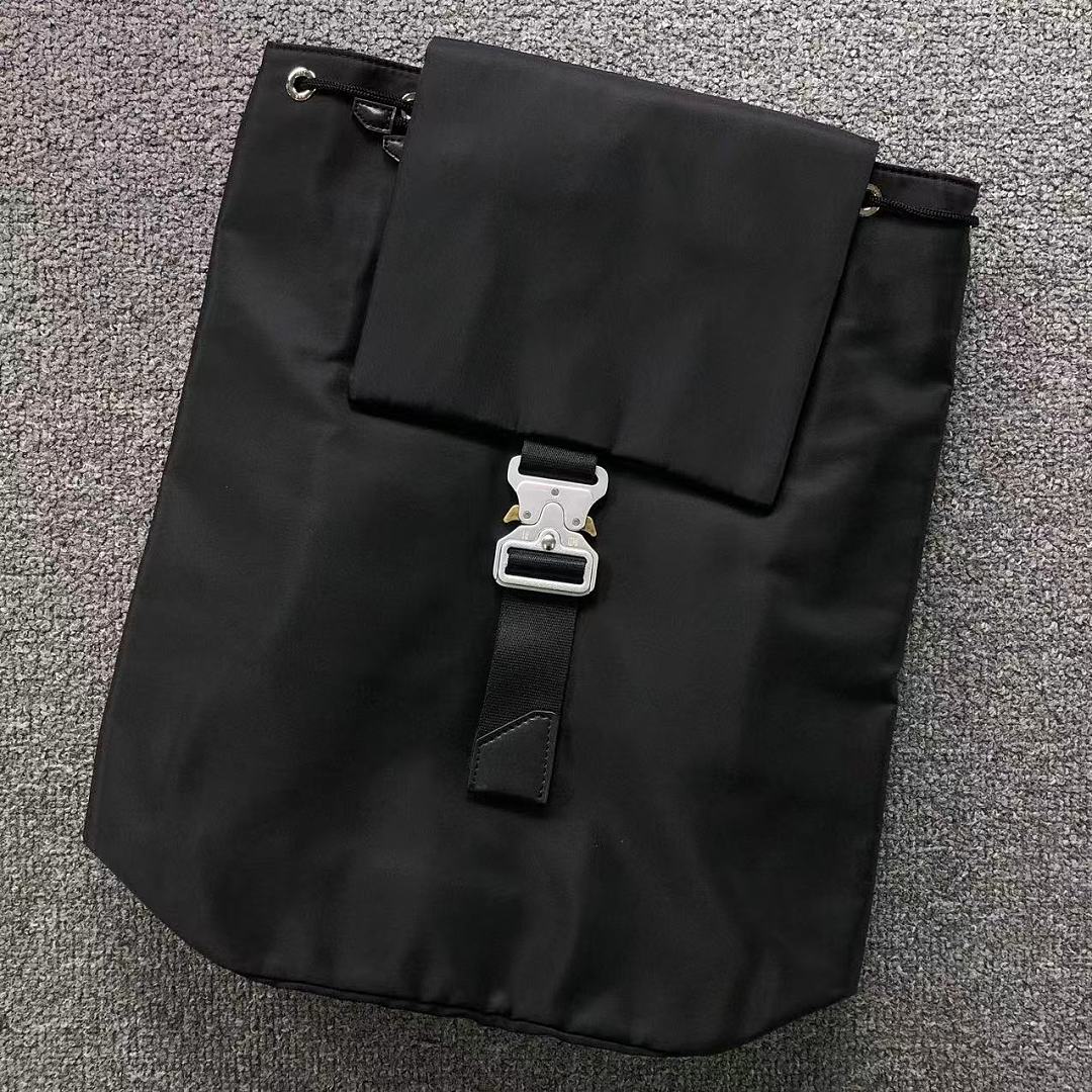 1017 Alyx 9SM 298 1017AL⭐⭐9⭐M BAG 3205150221 (Long 38CM* Wide 14CM* High 45CM)