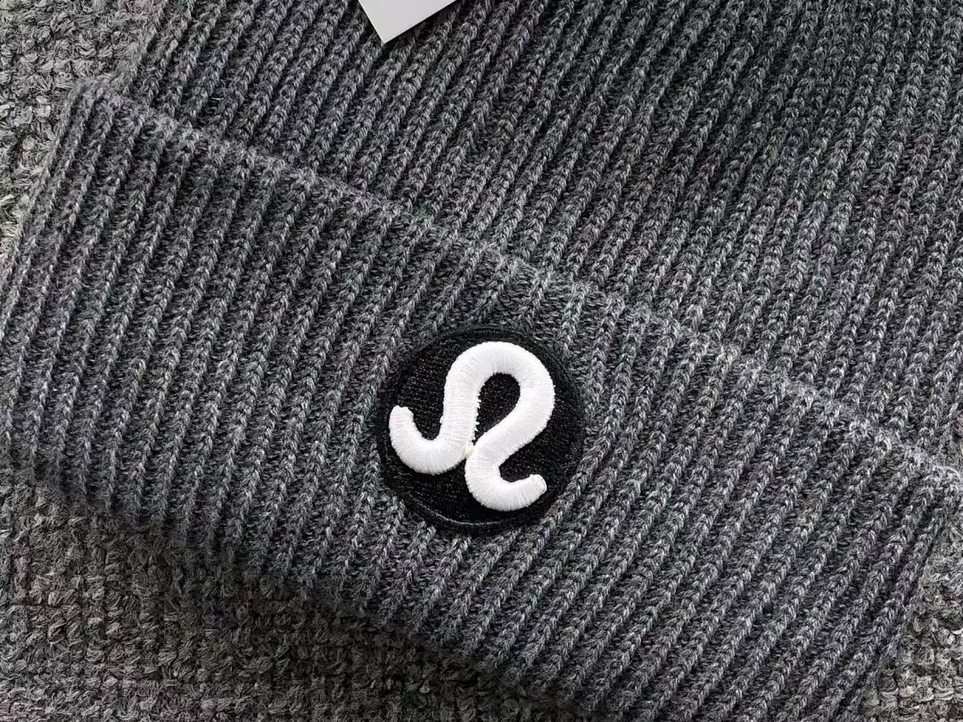 On Running 58 LULULEMON - Image 6