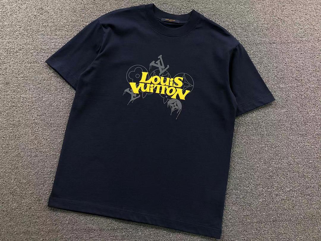Louis Vuitton 118 L⭐ T-SHIRT 5111403147 (Im 170Cm 60Kg I Wear Size M In The Phot) - Image 13
