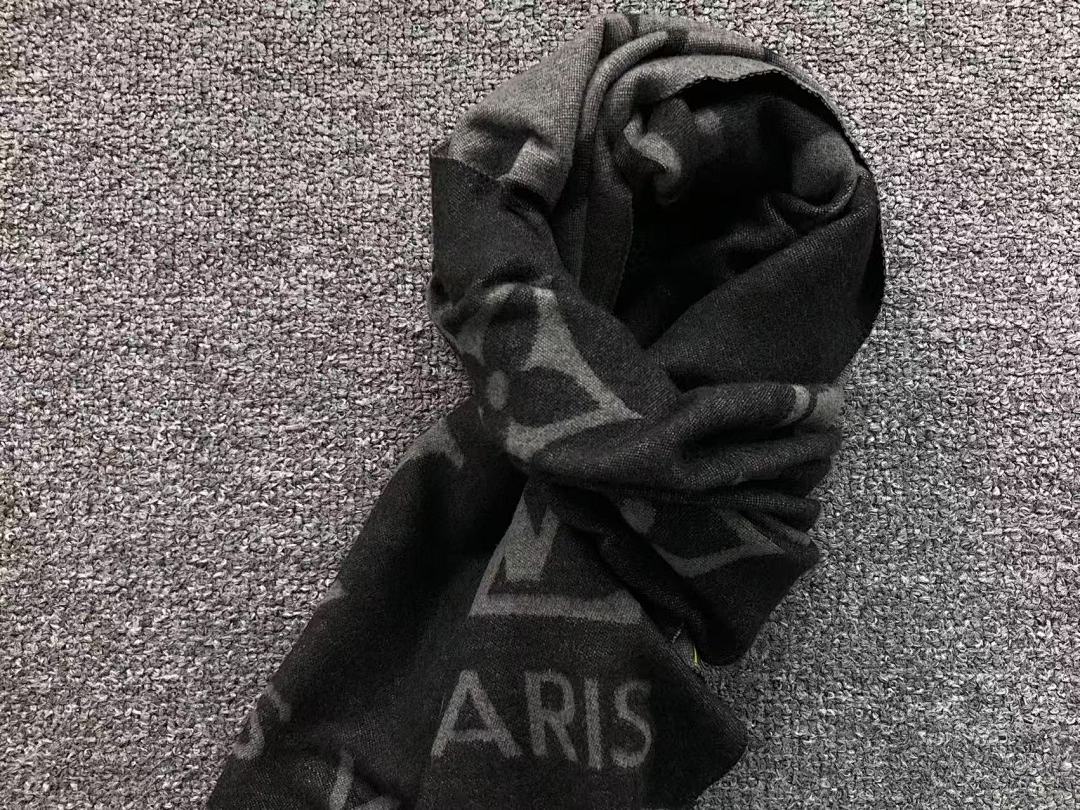 Louis Vuitton 98 L⭐ SCARF (Long 180CM* Wide 65CM*) - Image 6