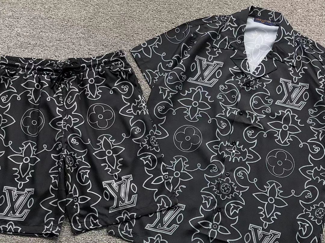 Louis Vuitton SHORTS 95 L⭐ SHIRT - Image 7