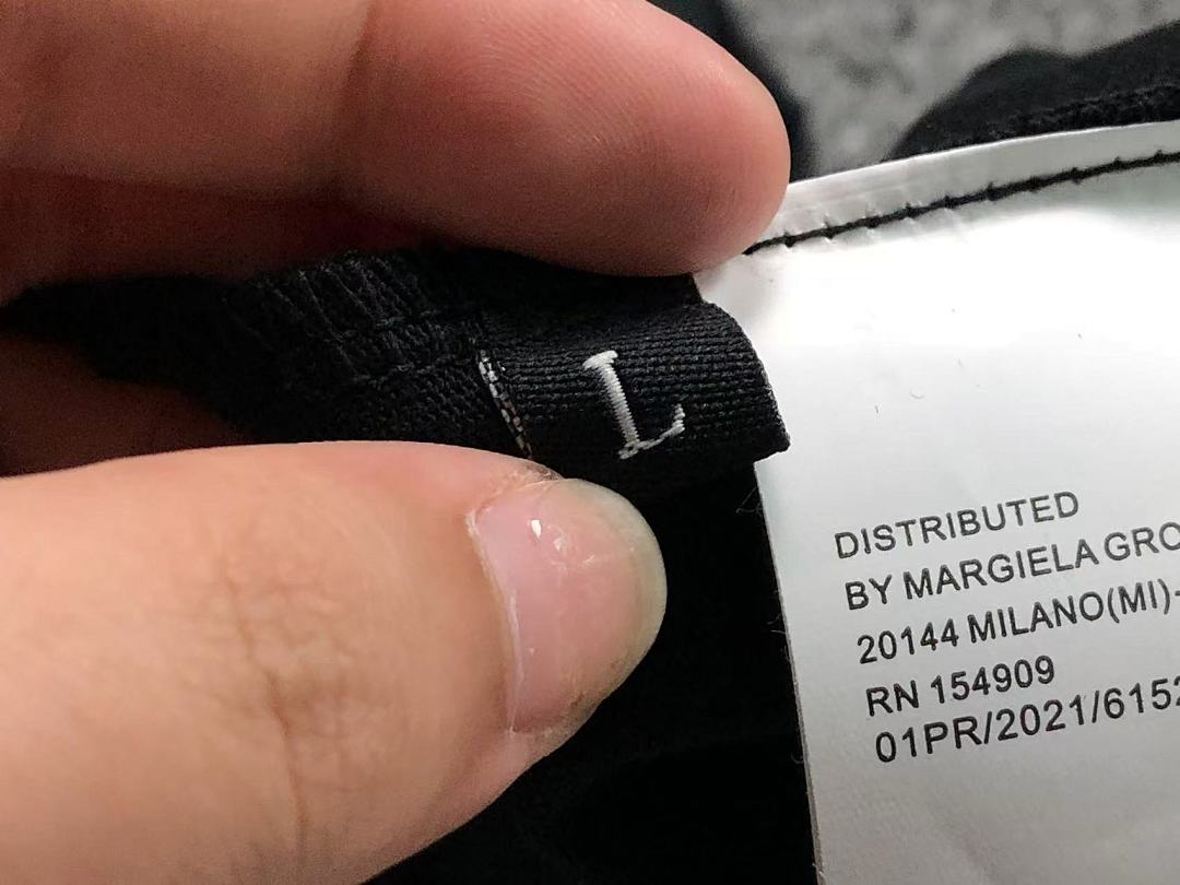 On Running 95 MAISON MARGIELA T-SHIRT 42031801167 (Im 170Cm 60Kg I Wear Size L In The Phot) - Image 25