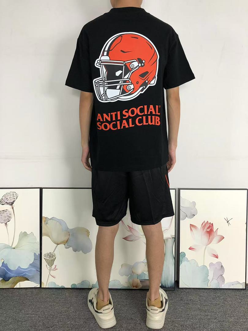 Christian Louboutin 88 ANTI SOCIAL CLUB T-SHIRT 3206210402 (Im 170Cm 60Kg I Wear Size M In The Phot) - Image 4