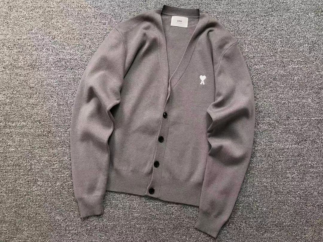 AMI 168 AMI SWEATER 21101108125 (Im 170Cm 60Kg I Wear Size M In The Phot) - Image 24