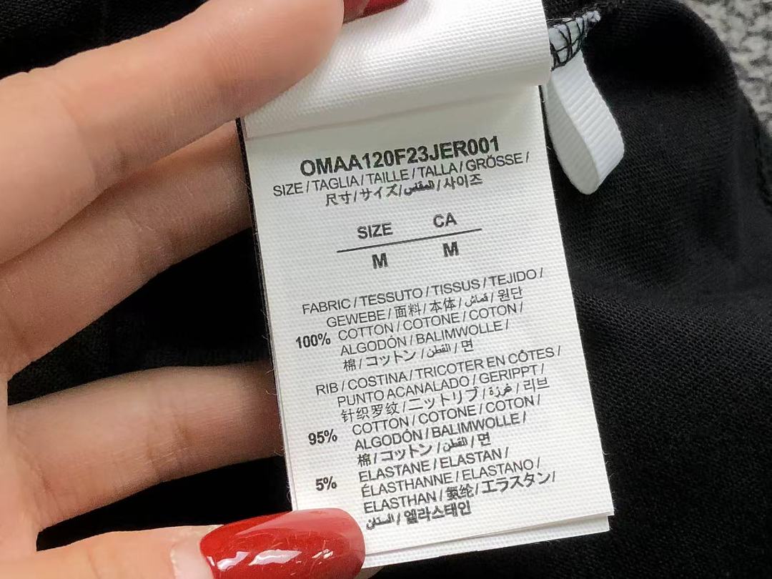 Off-White 105 OFF-WHITE T-SHIRT 5207182219 (Im 170Cm 60Kg I Wear Size M In The Phot) - Image 24