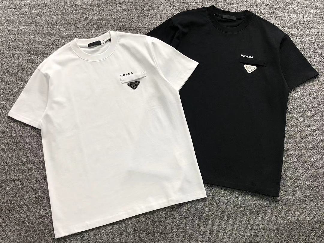 Prada 125 P⭐A⭐A T-SHIRT 2208034315 (Im 170Cm 60Kg I Wear Size S In The Phot) - Image 5