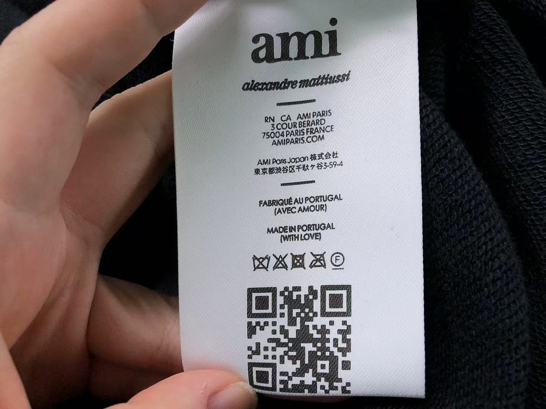 AMI 168 AMI HOODIE 3208212621 (Im 170Cm 60Kg I Wear Size M In The Phot) - Image 25