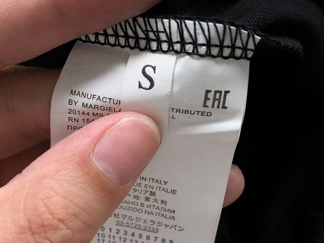 On Running 88 MAISON MARGIELA T-SHIRT 5231241162 (Im 170Cm 60Kg I Wear Size S In The Phot) - Image 14