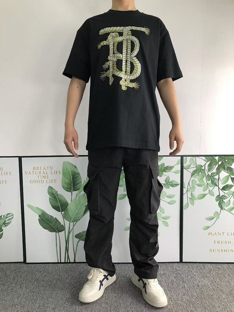 Burberry 108 B⭐R⭐E⭐RY T-SHIRT 411131121 (Im 170Cm 57Kg I Wear Size M In The Phot) - Image 3