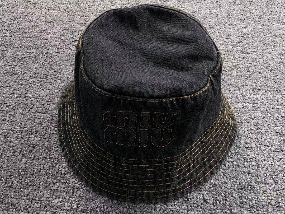 Miu Miu 95 M⭐U - Image 10