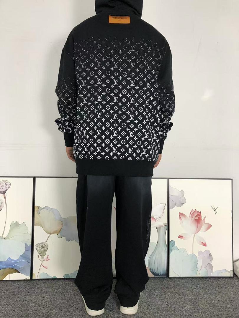 Louis Vuitton 168 L⭐ HOODIE 511181770 (Im 170Cm 60Kg I Wear Size L In The Phot) - Image 4
