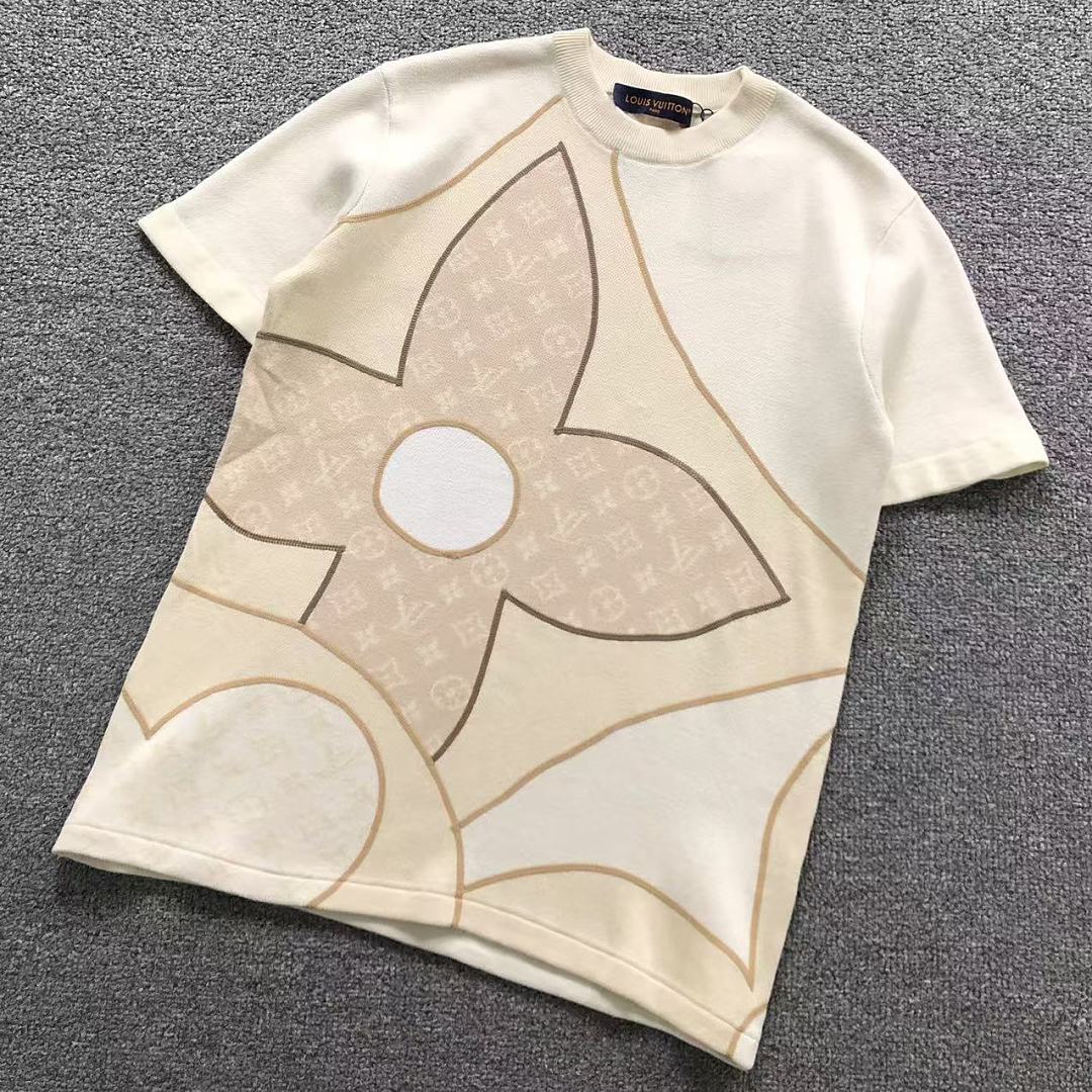 Louis Vuitton 178 L⭐ T-SHIRT 3208125421 (Im 170Cm 60Kg I Wear Size S In The Phot), photo 1