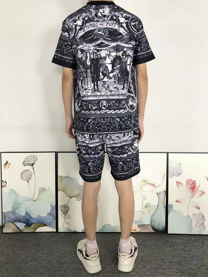 Dolce & Gabbana SHORTS175 D⭐LC⭐ GA⭐⭐A⭐A T-SHIRT - Image 5
