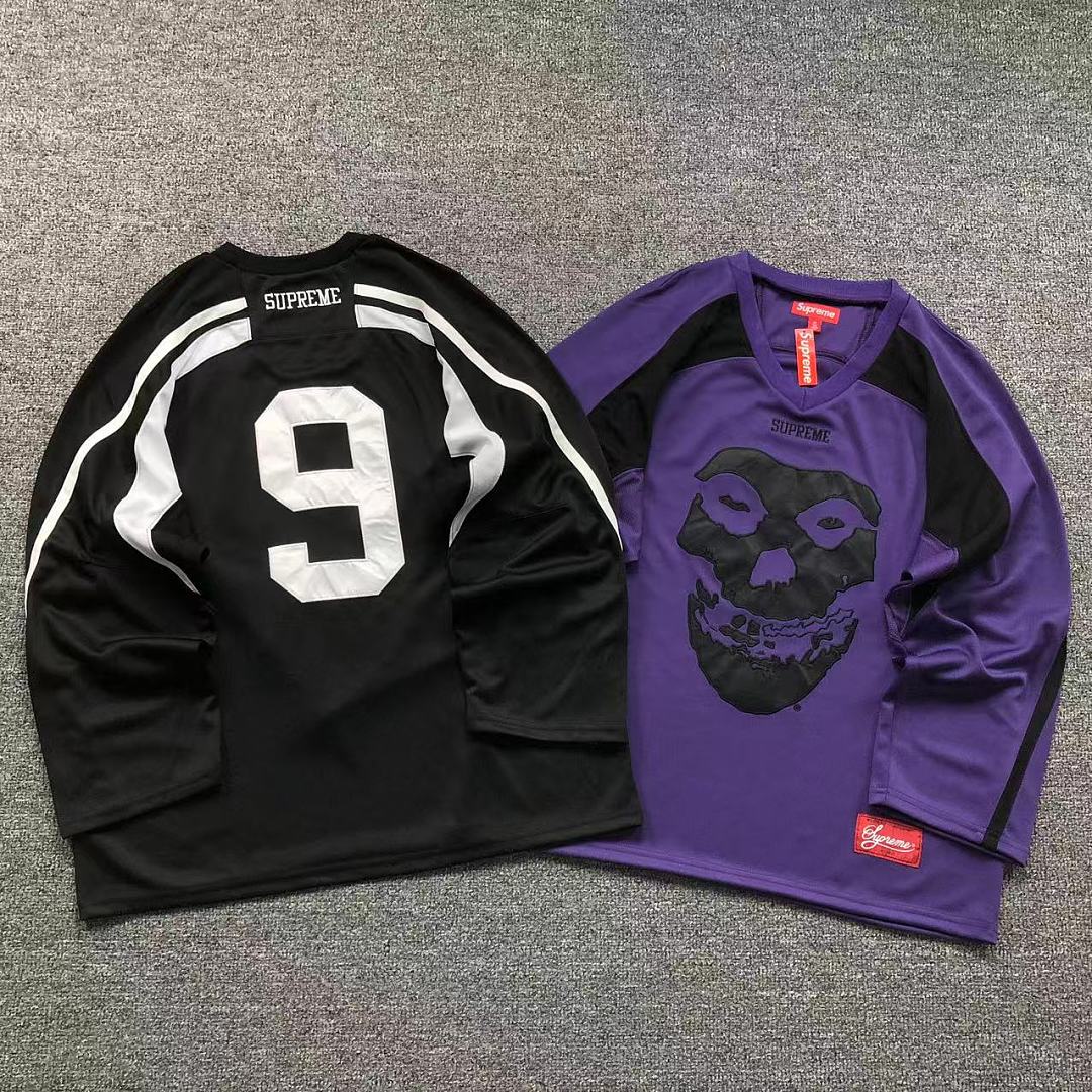Supreme 195 S⭐⭐R⭐⭐E LONG SLEEVED 52090512182 (Im 170Cm 60Kg I Wear Size M In The Phot)