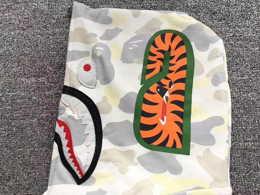 Bape 218 BAPE HOODIE 4111100277 (Im 170Cm 60Kg I Wear Size L In The Phot) - Image 73