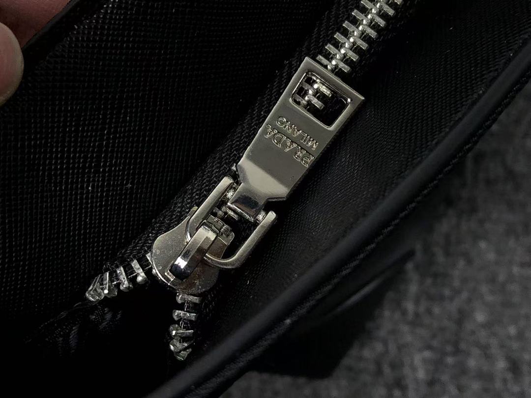Prada 238 P⭐A⭐A BAG 411110975 (Long 41CM* Wide 10CM* High 26CM) - Image 10