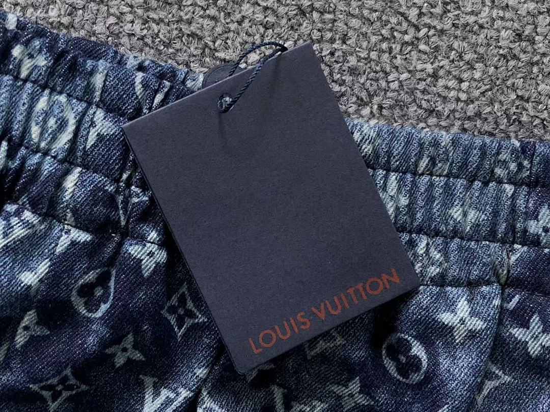 Louis Vuitton 168 L⭐ SHORTS 2152205001 (Im 170Cm 60Kg I Wear Size XS In The Phot) - Image 13