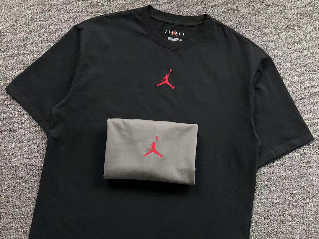 Air Jordan 108 A⭐R J⭐R⭐AN T-SHIRT 3104261419 (Im 170Cm 60Kg I Wear Size L In The Phot) - Image 17