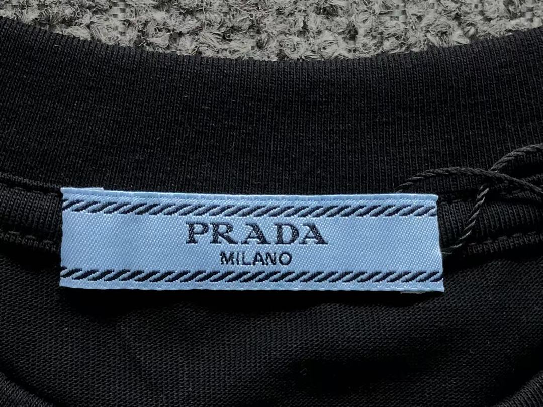Prada 118 P⭐A⭐A T-SHIRT 3203200321 (Im 170Cm 60Kg I Wear Size L In The Phot) - Image 16