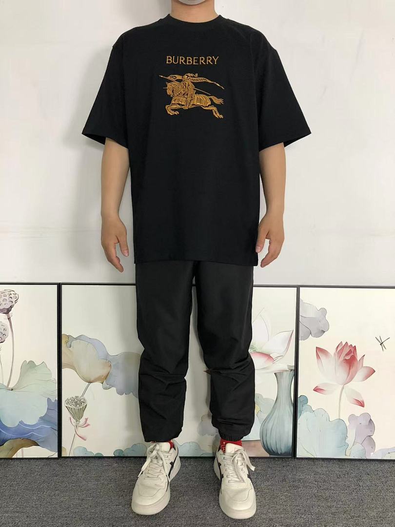 Burberry 165 B⭐R⭐E⭐RY T-SHIRT 2203274305 (Im 170Cm 60Kg I Wear Size S In The Phot) - Image 3