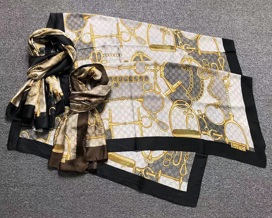 Gucci 68 G⭐C⭐I SCARF 2203170976 (Long 180CM* Wide 90CM*) - Image 2
