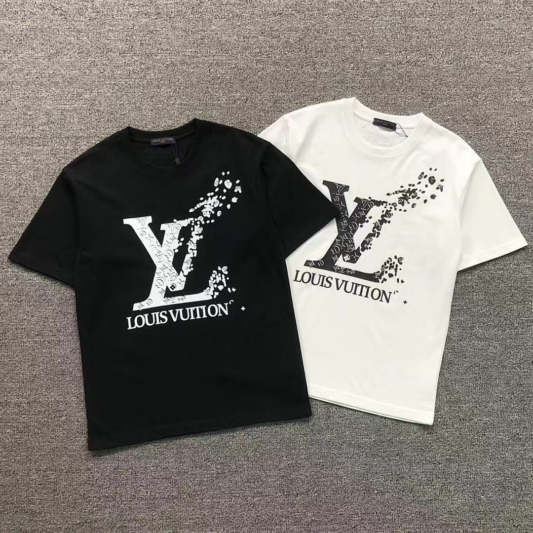 Louis Vuitton 158 L⭐ T-SHIRT 22040361001 (Im 170Cm 60Kg I Wear Size XS In The Phot)