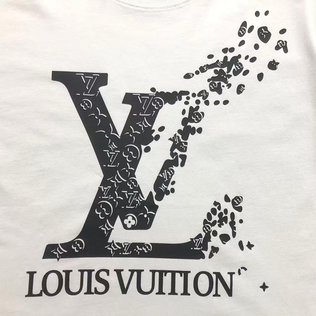 Louis Vuitton 158 L⭐ T-SHIRT 22040361001 (Im 170Cm 60Kg I Wear Size XS In The Phot) - Image 10