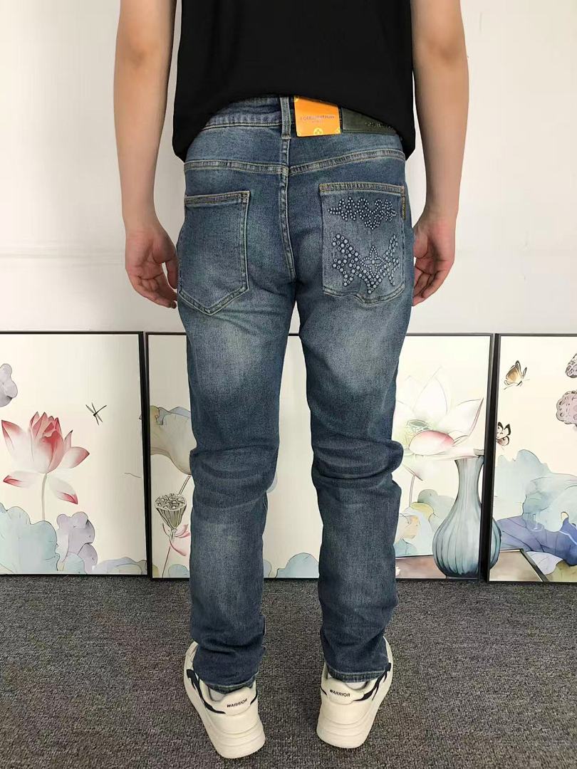 Louis Vuitton 225 L⭐ TROUSERS 216090605 (Im 170Cm 60Kg I Wear Size 32 In The Phot) - Image 4