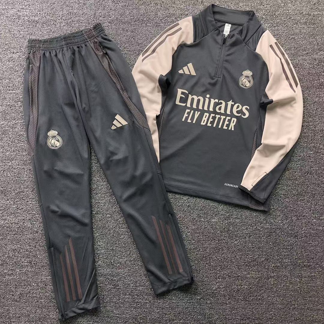 Chanel 135 FOOTBALL LONG SLEEVED TROUSERS