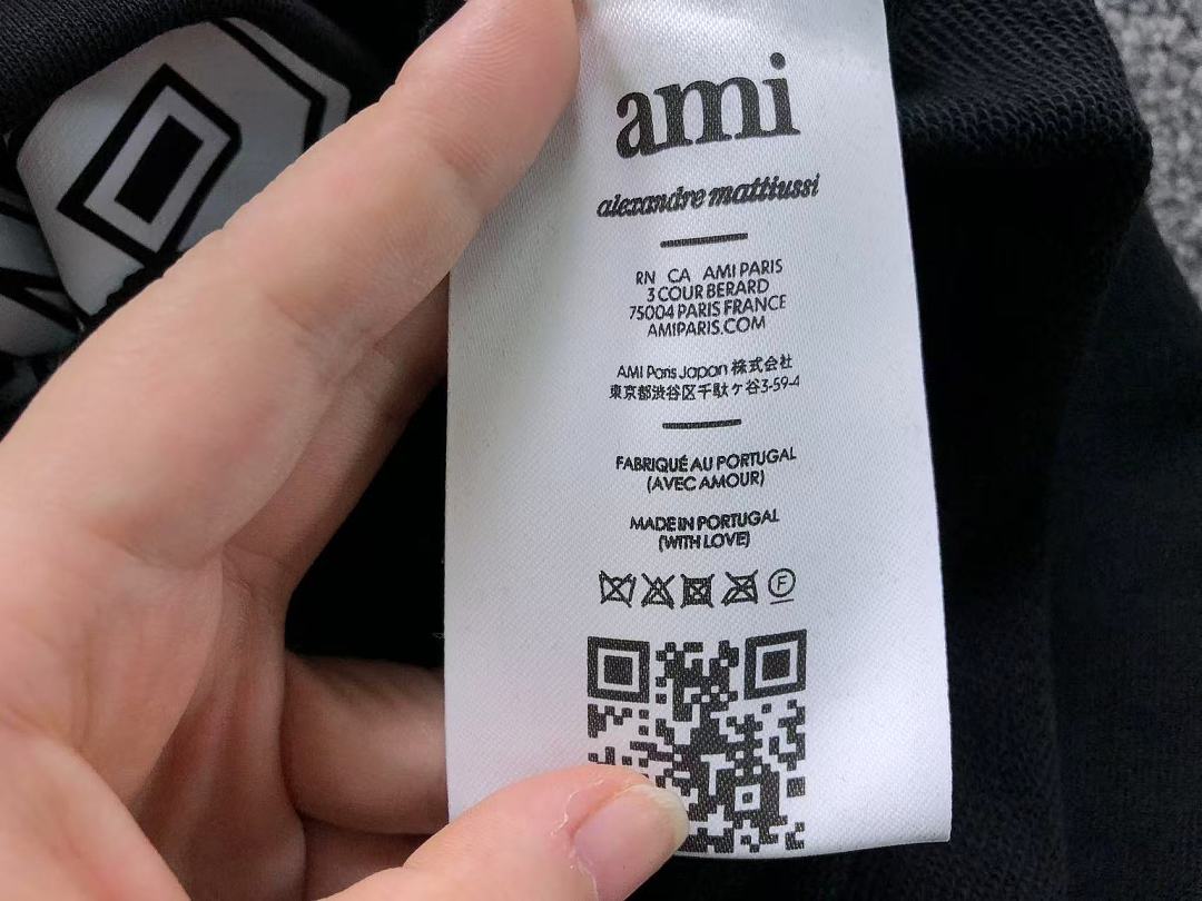 AMI 135 AMI HOODIE 3208164317 (Im 170Cm 60Kg I Wear Size S In The Phot) - Image 26
