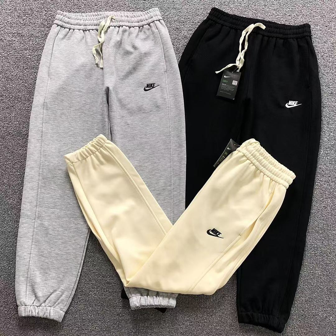 Nike 135 N⭐K⭐ TROUSERS 4203031177 (Im 170Cm 60Kg I Wear Size L In The Phot), photo 1