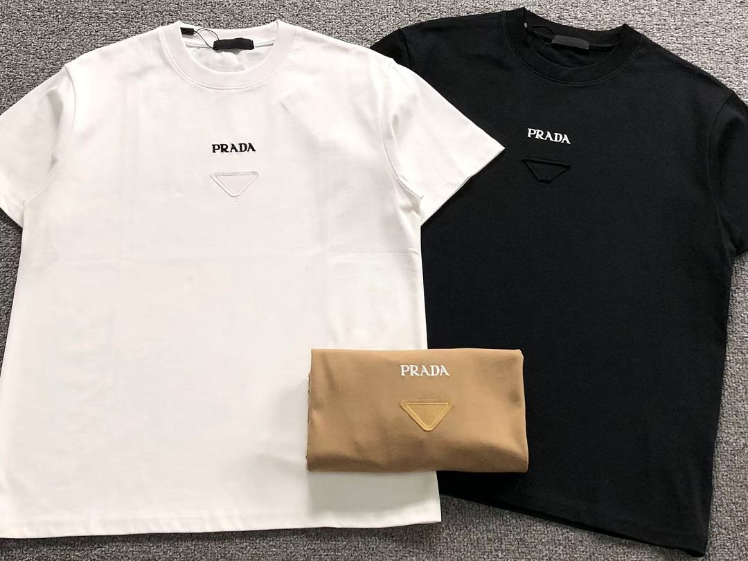 Prada 125 P⭐A⭐A T-SHIRT 2208032415 (Im 170Cm 60Kg I Wear Size S In The Phot) - Image 6