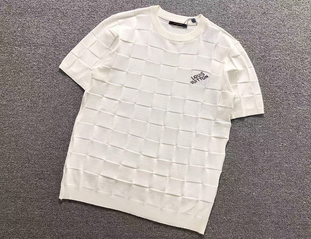 Louis Vuitton 135 L⭐ T-SHIRT 3112110321 (Im 170Cm 60Kg I Wear Size L In The Phot) - Image 7