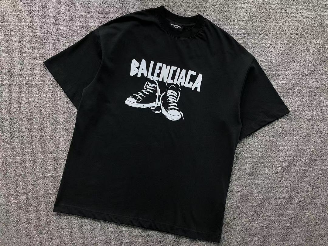 Balenciaga 115 B⭐L⭐⭐⭐IA⭐A T-SHIRT 504121621 (Im 170Cm 60Kg I Wear Size M In The Phot) - Image 8