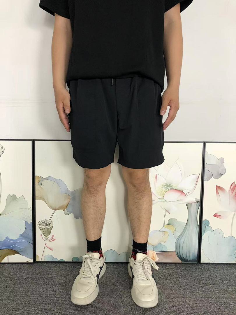 On Running 128 ON SHORTS 2203310604 (Im 170Cm 60Kg I Wear Size L In The Phot) - Image 3