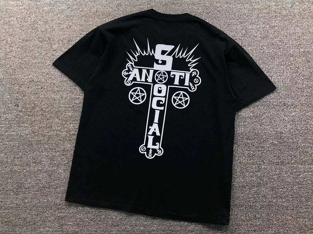 Christian Louboutin 85 ANTI SOCIAL CLUB T-SHIRT - Image 9