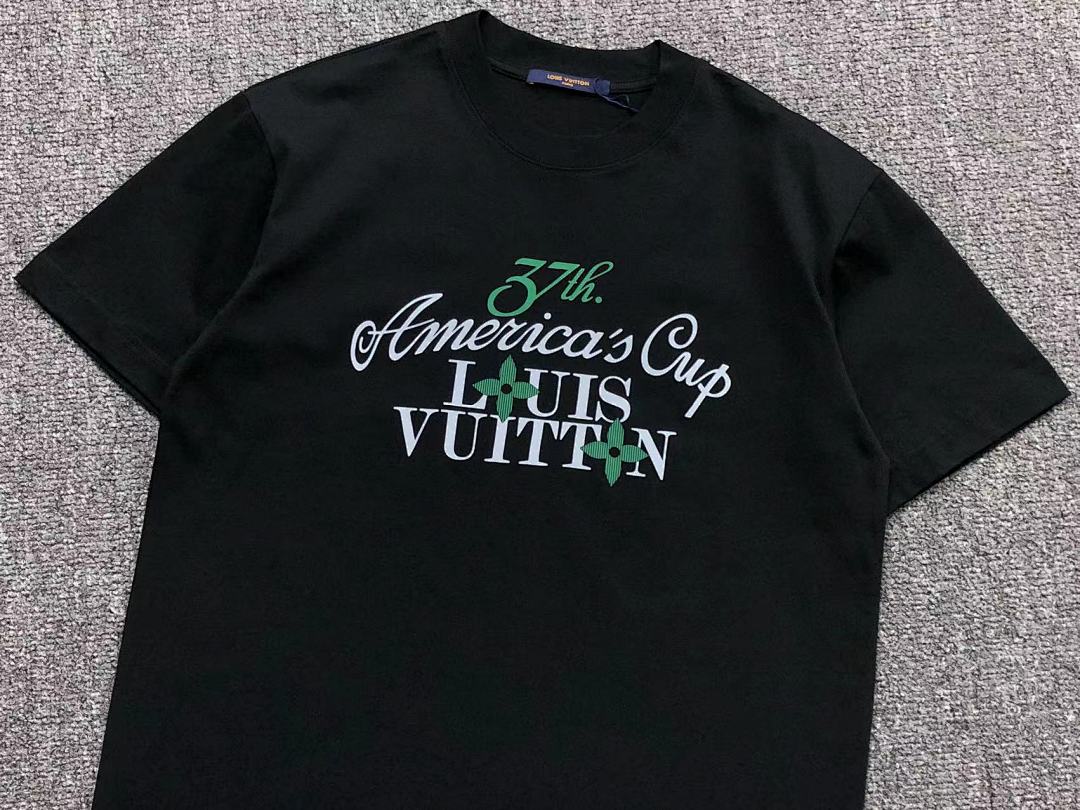 Louis Vuitton 108 L⭐ T-SHIRT 411131721 (Im 170Cm 55Kg I Wear Size M In The Phot) - Image 9