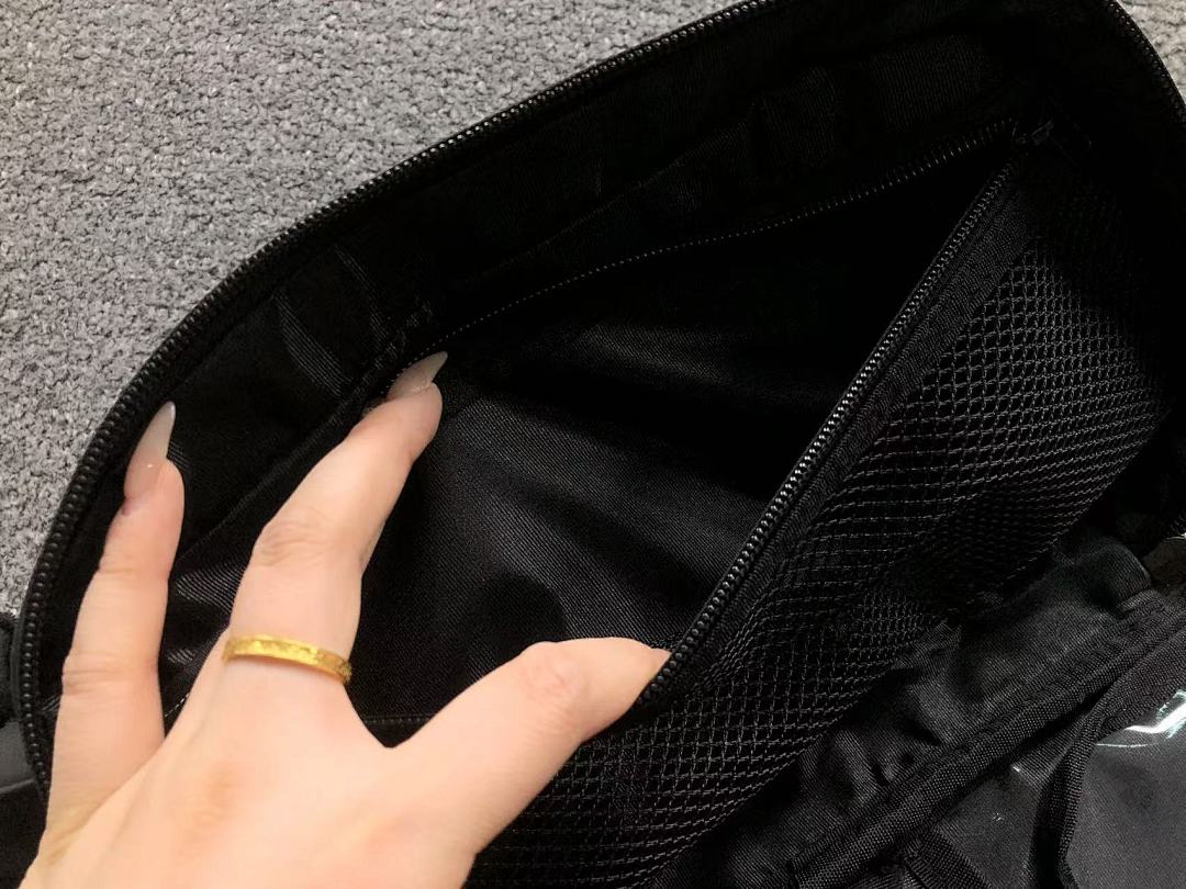 Fear of God 95 FOG BAG 4201070413 (Long 26CM* Wide 16CM* High 14CM) - Image 18